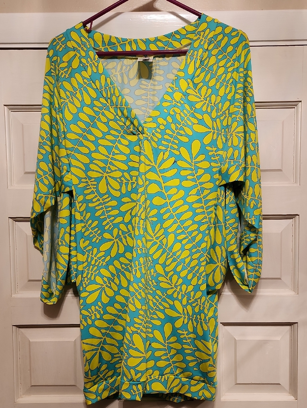 TRINA TURK Teal,Yellow Leaf V-Neck Stretch Print Top Coverup Blousy Sleeves